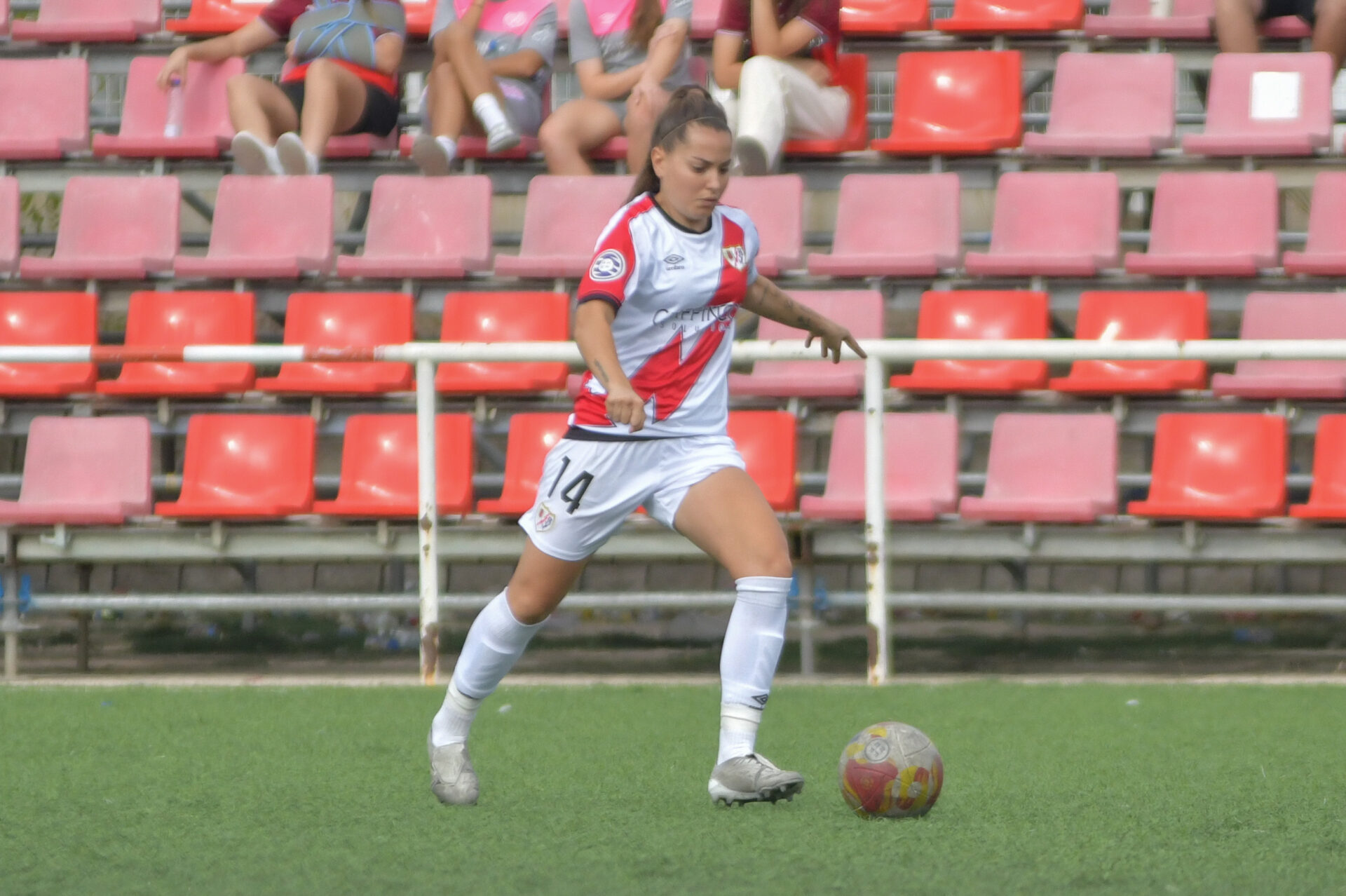 El Fundación Rayo Femenino visita al Dinamo Guadalajara